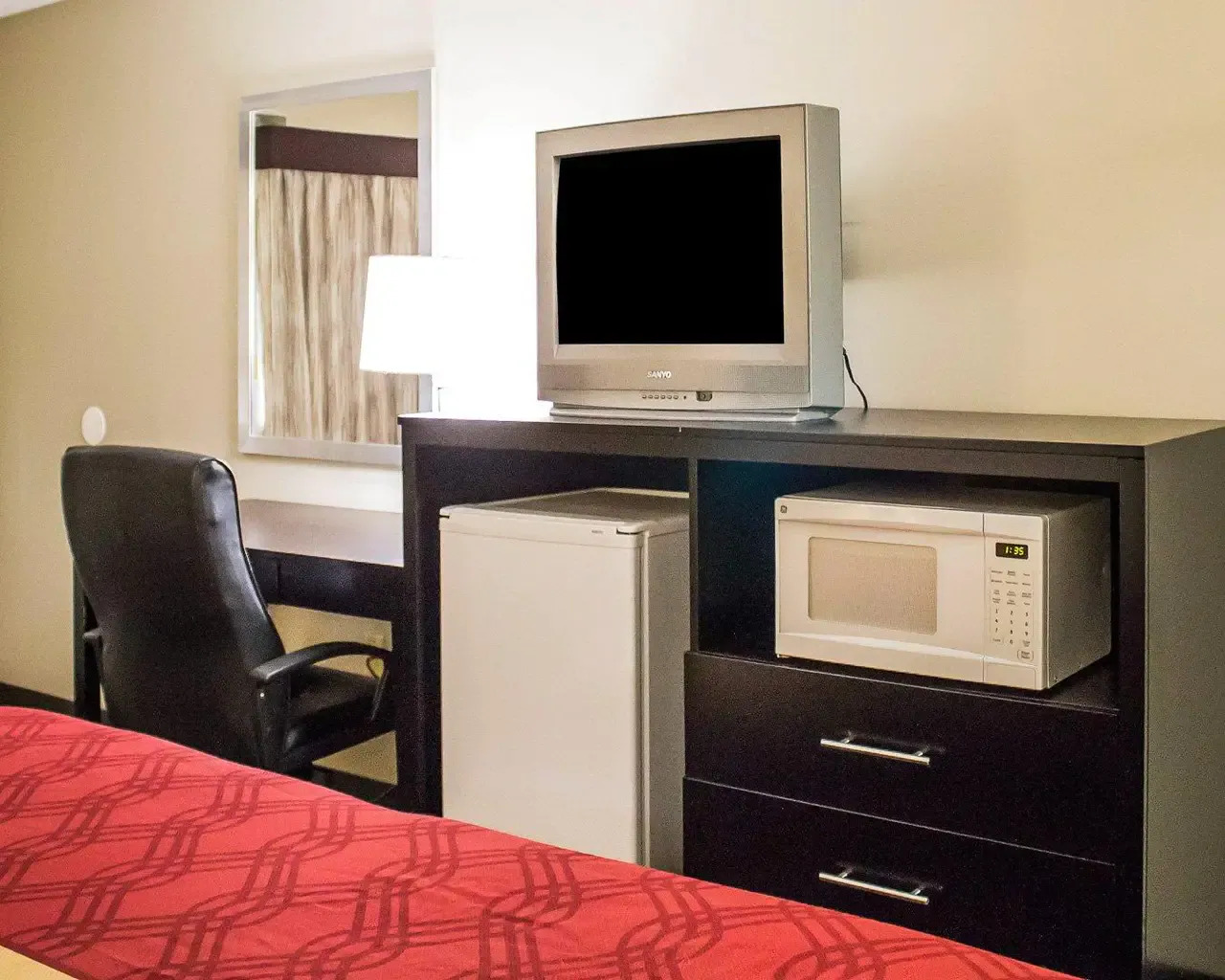 In-room amenities at Wilson Motel
